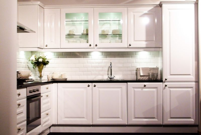 Lighting and Backsplash Trends